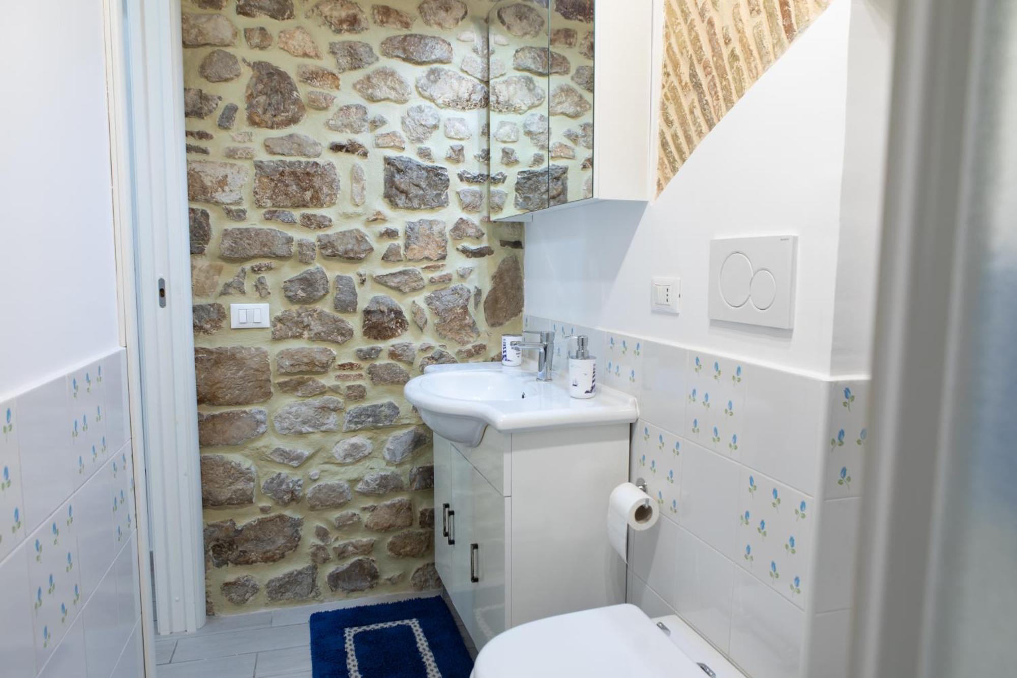 Apartment Casa Di Circe Vista Mare - Centralissima, Ad Un Passo Da Tutto Terracina